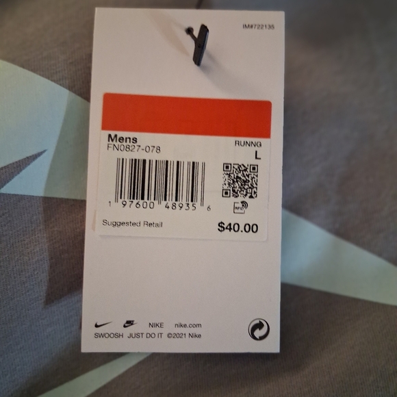 Nike Dri-Fit Men's Long Sleeve T-Shirt - Picture 2 of 5